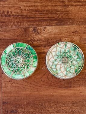 2pc Sacred Geometry Resin Wall Art 6" Flower of Life Mandala Green Acrylic Pour